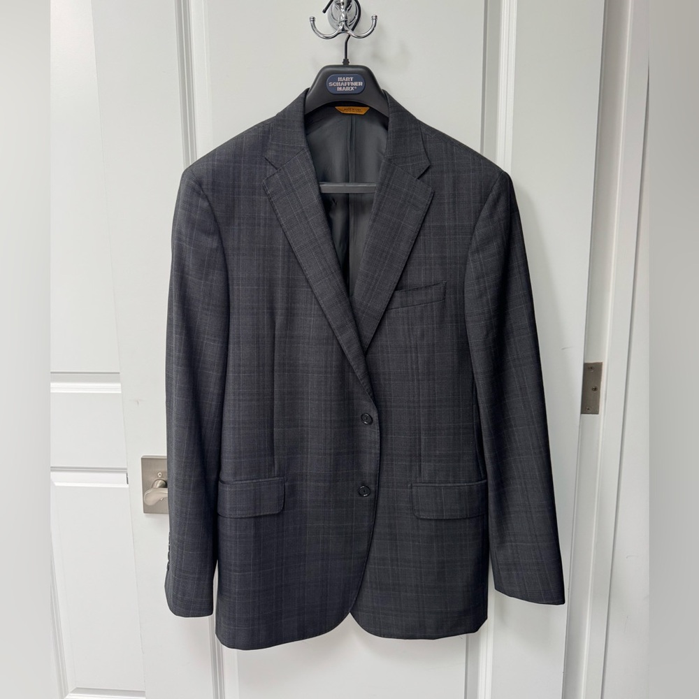 Men’s Hickey Freeman Suit